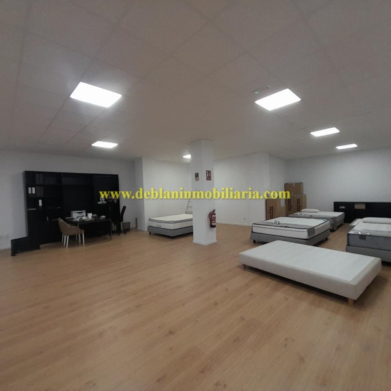 SE ALQUILA LOCAL COMERCIAL ACONDICIONADO  EN TUI