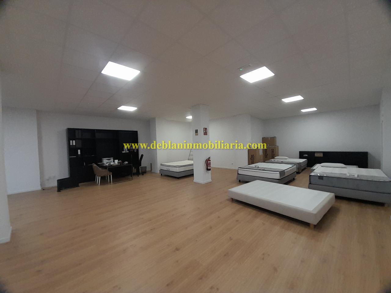 177280456844500021521_177280451878 SE ALQUILA LOCAL COMERCIAL ACONDICIONADO EN TUI