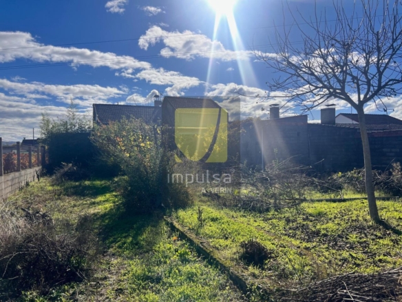 CASA PARA REFORMAR PRÓXIMA A VERÍN CON EXCEPCIONALES VISTAS