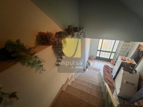 CASA PARA REFORMAR PRÓXIMA A VERÍN CON EXCEPCIONALES VISTAS