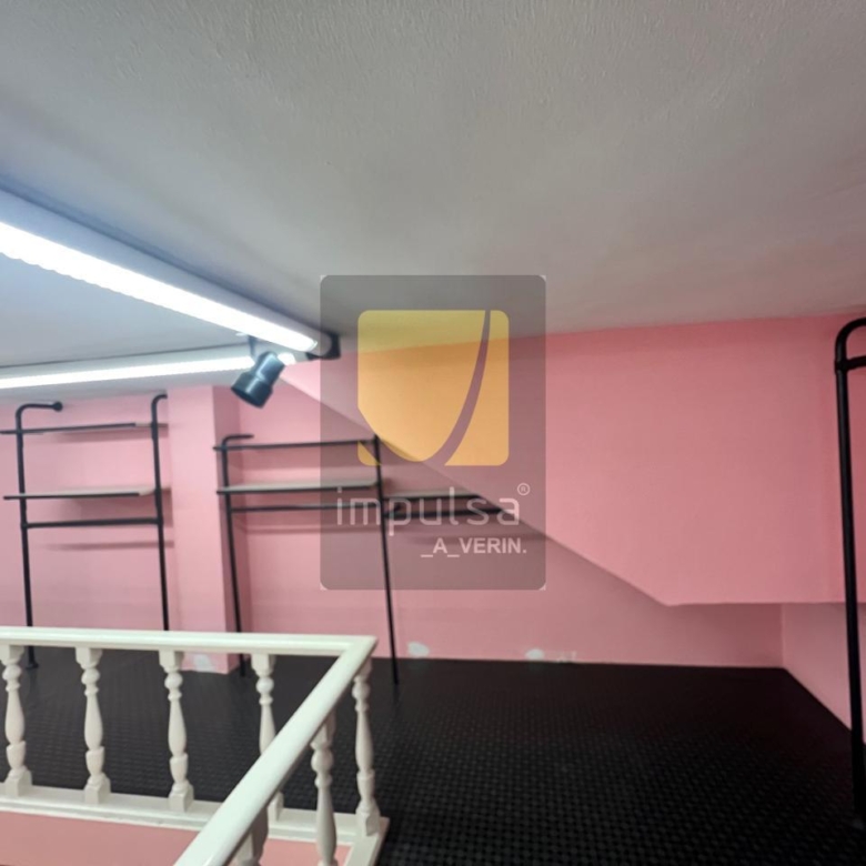 ALQUILER DE LOCAL COMERCIAL EN EL CENTRO HISTÓRICO DE VERÍN