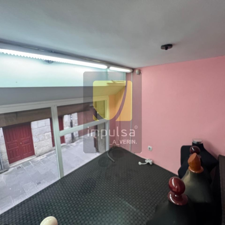ALQUILER DE LOCAL COMERCIAL EN EL CENTRO HISTÓRICO DE VERÍN