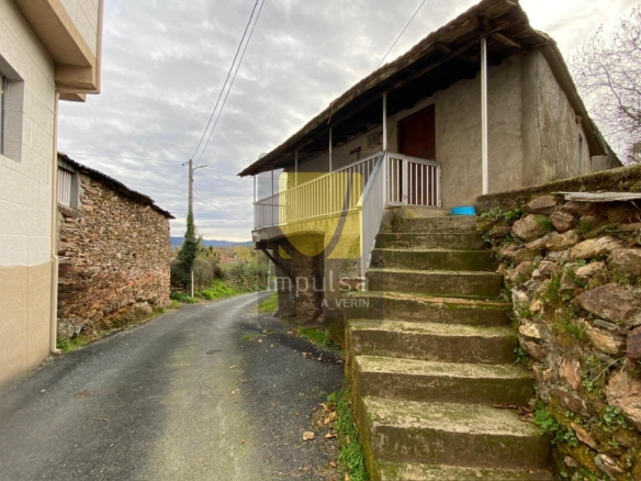 CASA RÚSTICA PARA REFORMAR EN EL CONCELLO DE RIÓS