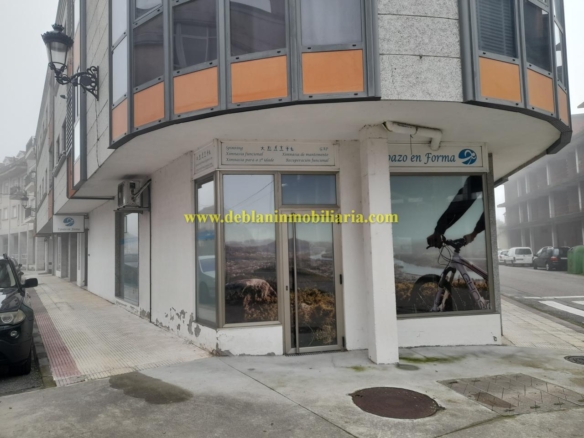 SE ALQUILA LOCAL COMERCIAL DE 200M2 EN GOIAN (TOMIÑO)