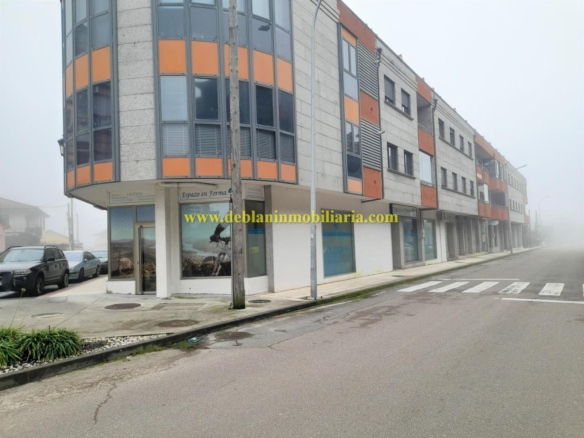 SE ALQUILA LOCAL COMERCIAL DE 200M2 EN GOIAN (TOMIÑO)