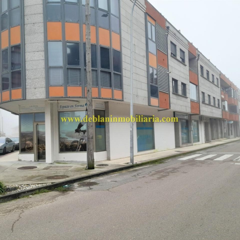 SE ALQUILA LOCAL COMERCIAL DE 200M2 EN GOIAN (TOMIÑO)