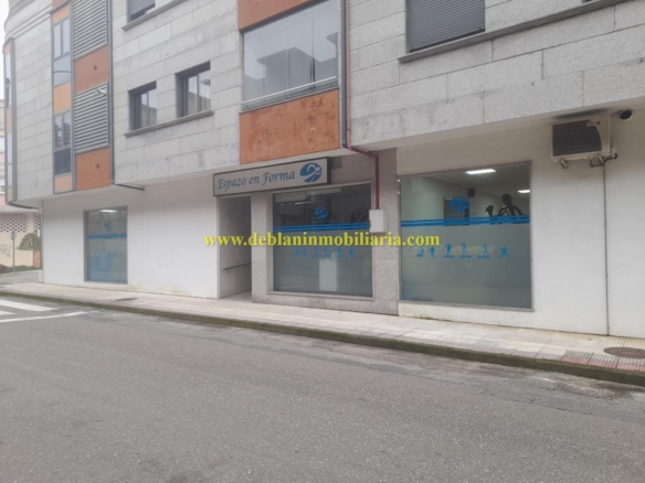 SE ALQUILA LOCAL COMERCIAL DE 200M2 EN GOIAN (TOMIÑO)