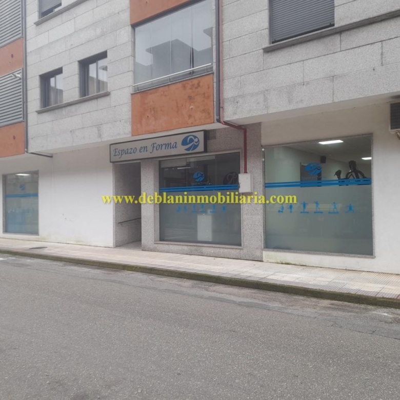 SE ALQUILA LOCAL COMERCIAL DE 200M2 EN GOIAN (TOMIÑO)