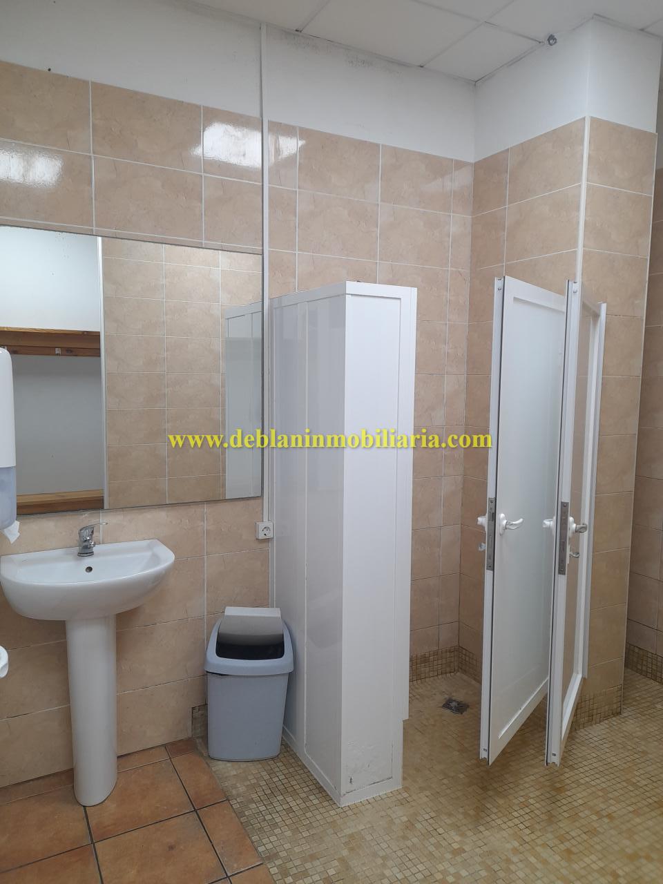 177323348474700028988_177323330712 SE ALQUILA LOCAL COMERCIAL DE 200M2 EN GOIAN (TOMIÑO)