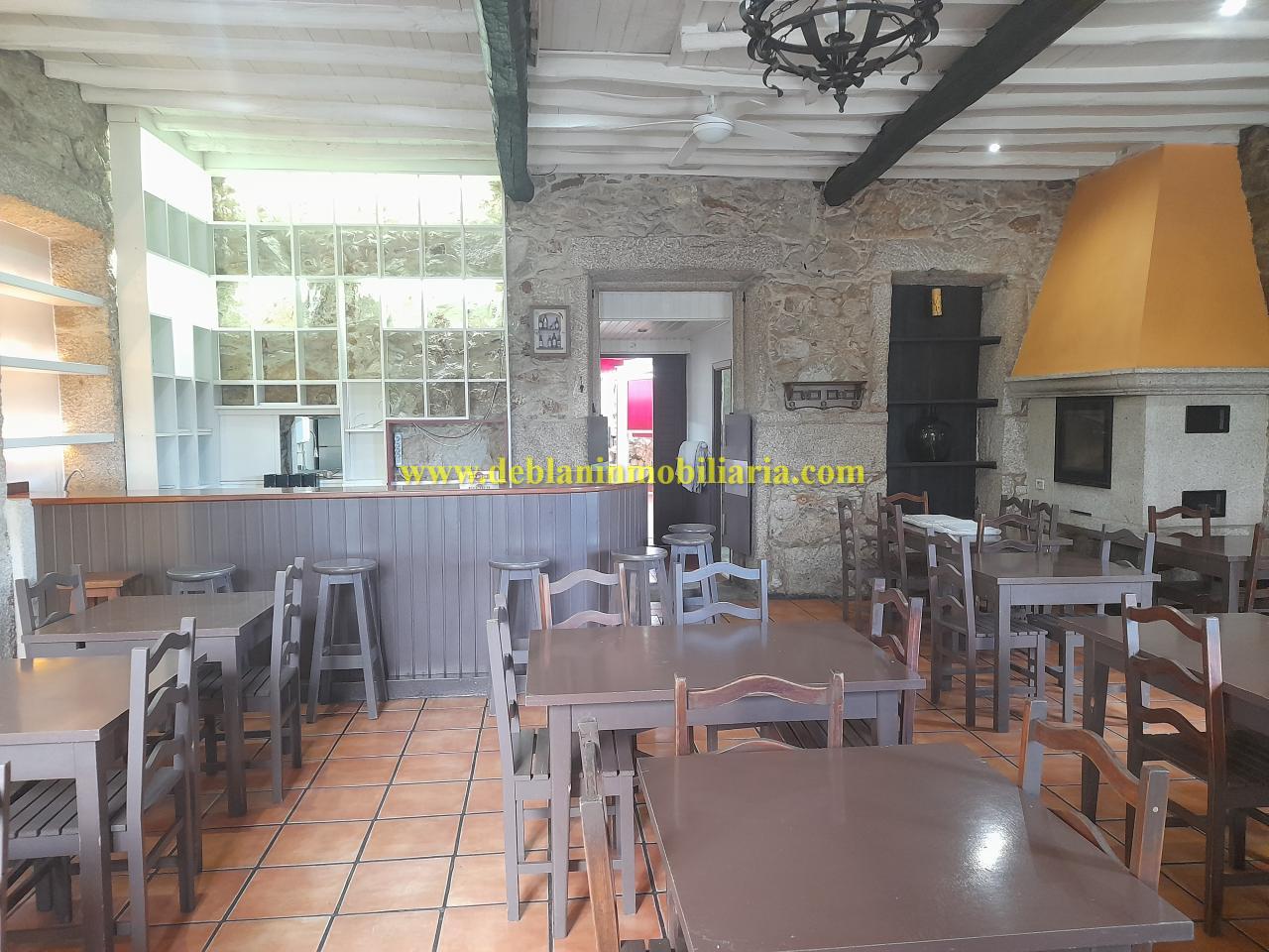 177325102284300028989_177325057303 SE ALQUILA LOCAL DE HOSTELERÍA CON GRAN POTENCIAL EN TUI