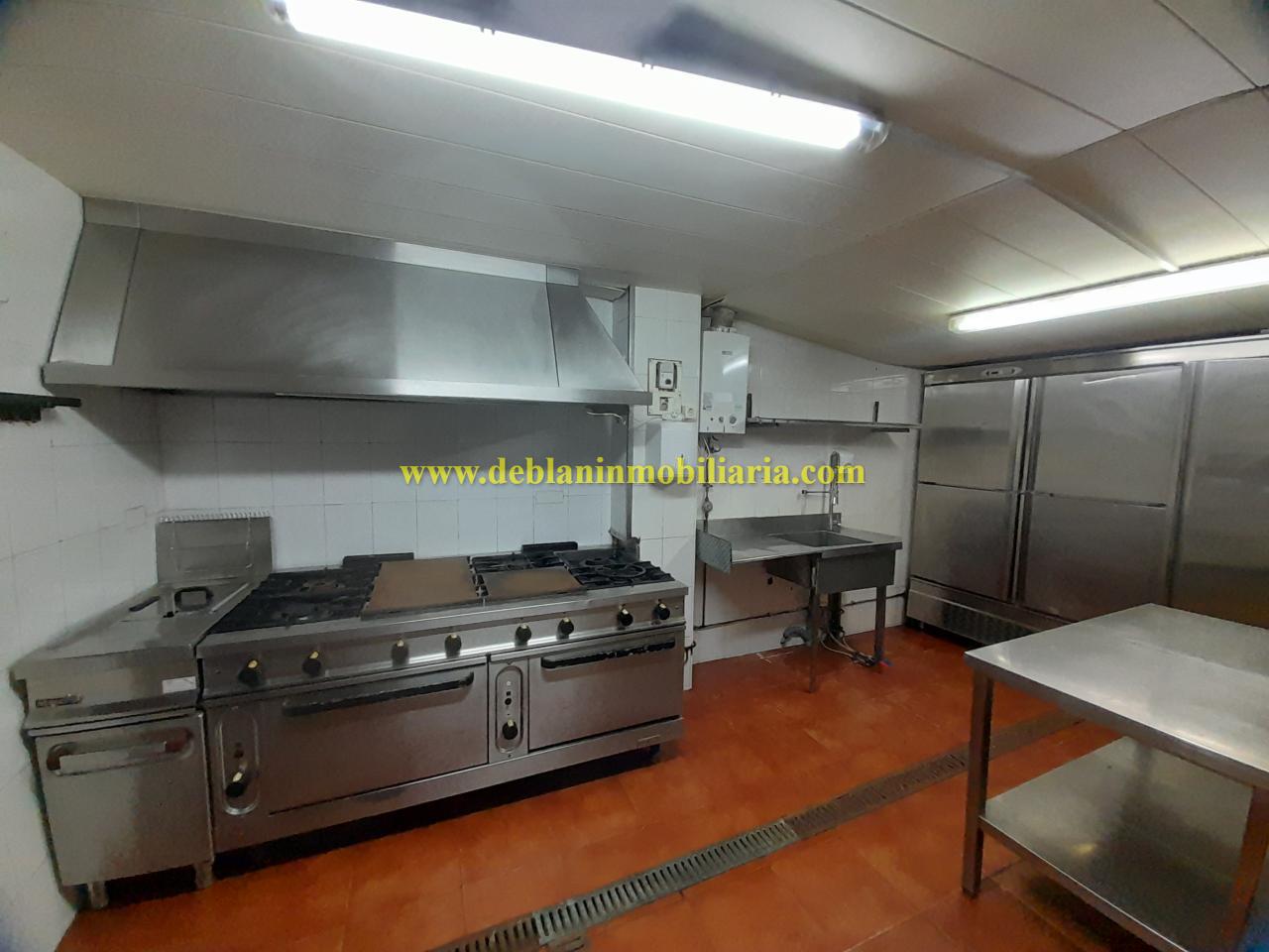 177325102536500028989_177325058209 SE ALQUILA LOCAL DE HOSTELERÍA CON GRAN POTENCIAL EN TUI