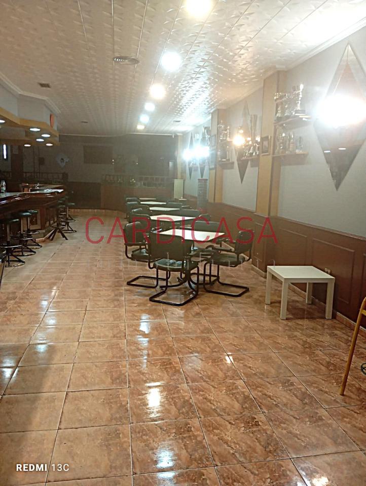 177339783321400028999_177314619672 Se alquila amplia cafetería en pleno funcionamiento.