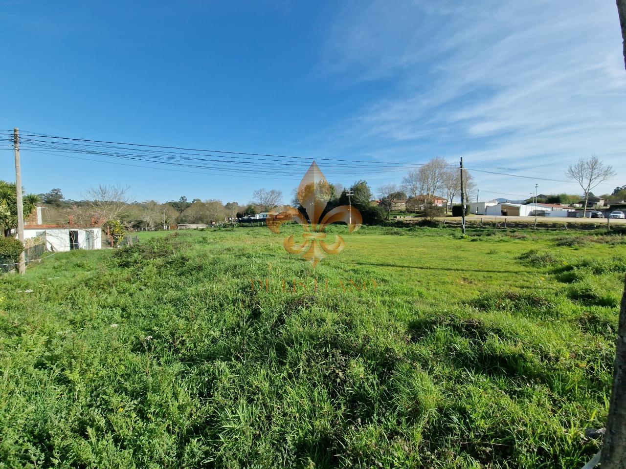 177377225765100010680_177377219640 Solar urbano parcelable en Hospital – Tomiño