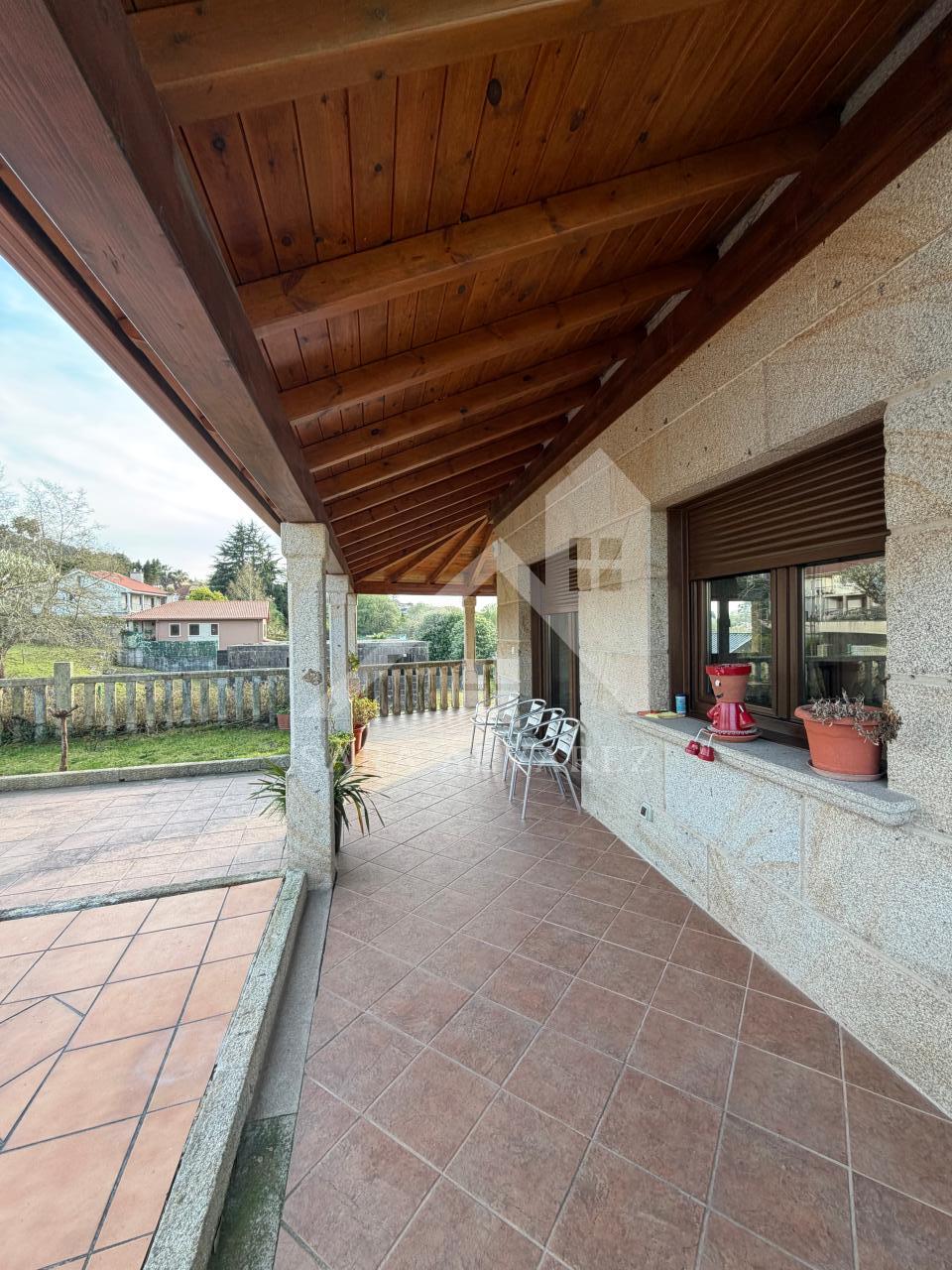 177396287049800044159_177395794819 SE VENDE IMPRESIONANTE CASA DE PIEDRA EN MOURENTE ZONA DEL LICEO CASINO MERCANTIL PRÓXIMA A LA CIUDAD DE PONTEVEDRA