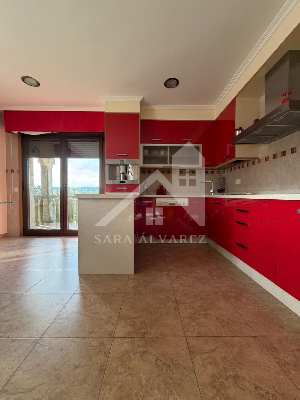 177396287439400044159_177395938570 SE VENDE IMPRESIONANTE CASA DE PIEDRA EN MOURENTE ZONA DEL LICEO CASINO MERCANTIL PRÓXIMA A LA CIUDAD DE PONTEVEDRA