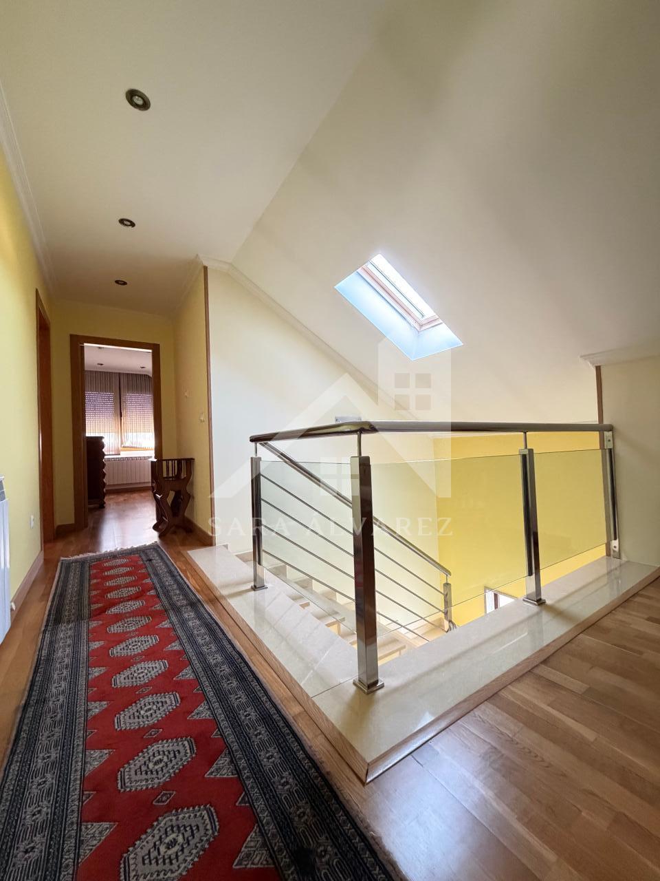 177396288801000044159_177395966358 SE VENDE IMPRESIONANTE CASA DE PIEDRA EN MOURENTE ZONA DEL LICEO CASINO MERCANTIL PRÓXIMA A LA CIUDAD DE PONTEVEDRA
