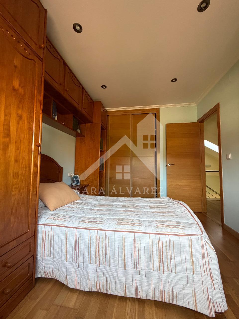177396290079800044159_177395966073 SE VENDE IMPRESIONANTE CASA DE PIEDRA EN MOURENTE ZONA DEL LICEO CASINO MERCANTIL PRÓXIMA A LA CIUDAD DE PONTEVEDRA