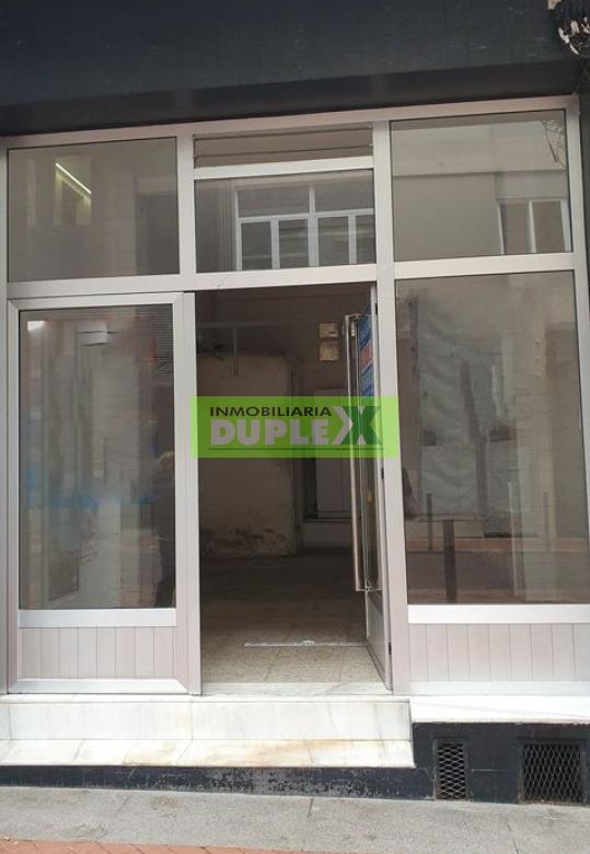 Impulsa tu negocio con este local en venta en Pontevedra