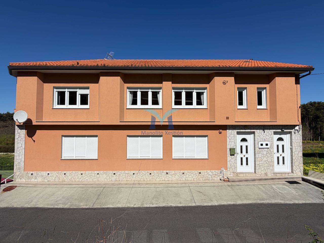 177429372359800044185_177429238486 ?Oportunidad en Brens: casa de 337 m², amueblada, con garaje y varias viviendas”