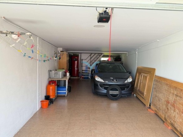 ?Oportunidad en Brens: casa de 337 m², amueblada, con garaje y varias viviendas”