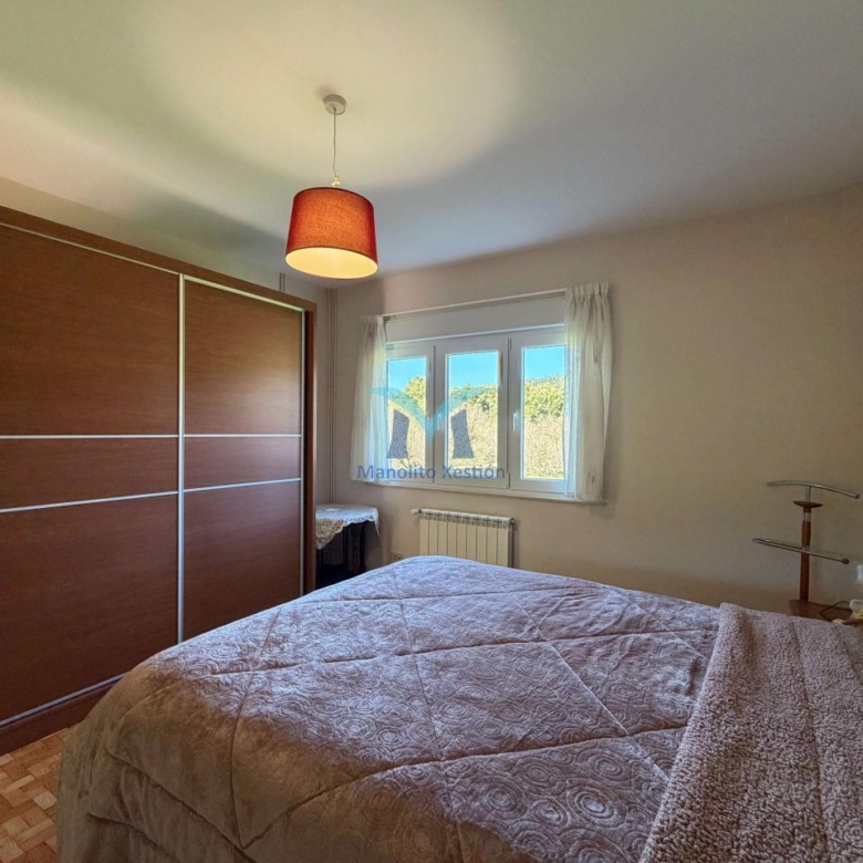 ?Oportunidad en Brens: casa de 337 m², amueblada, con garaje y varias viviendas”
