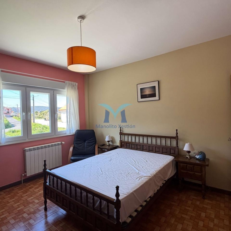 ?Oportunidad en Brens: casa de 337 m², amueblada, con garaje y varias viviendas”