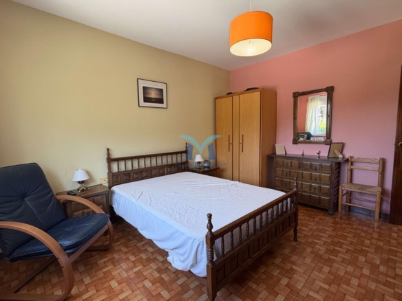?Oportunidad en Brens: casa de 337 m², amueblada, con garaje y varias viviendas”