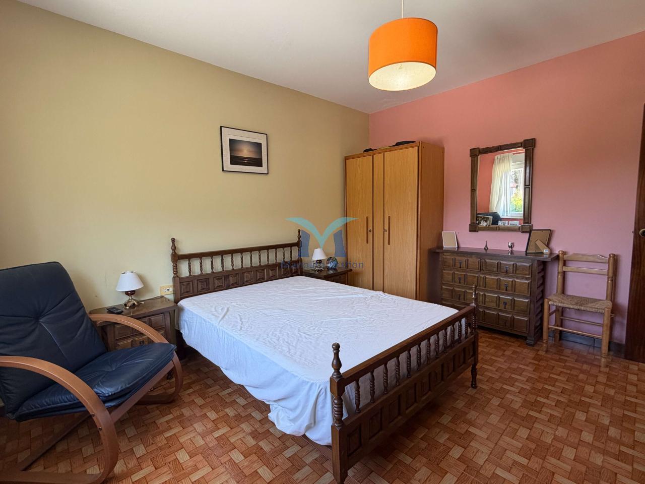 177429373811300044185_177429241500 ?Oportunidad en Brens: casa de 337 m², amueblada, con garaje y varias viviendas”