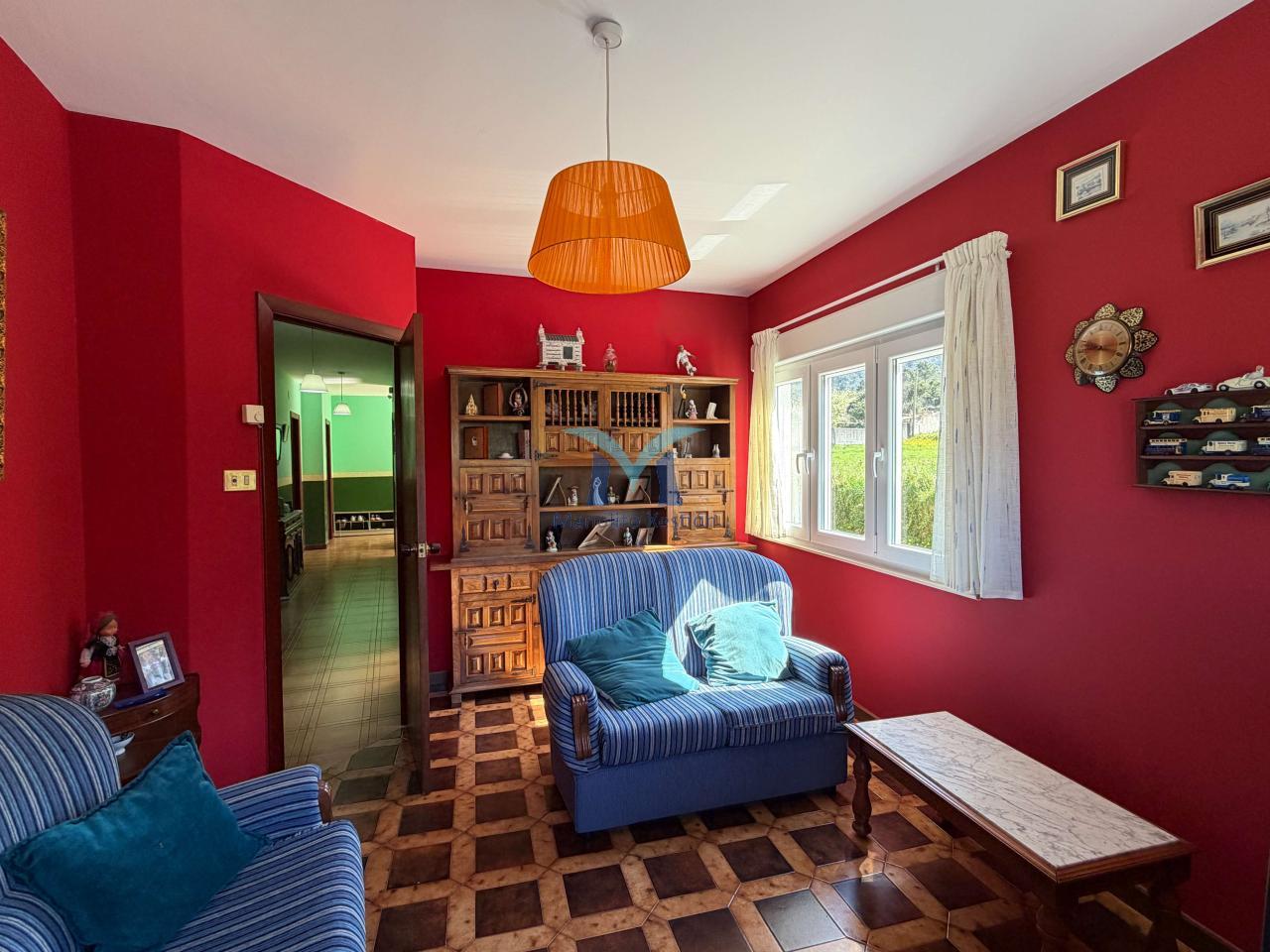 177429374087600044185_177429241936 ?Oportunidad en Brens: casa de 337 m², amueblada, con garaje y varias viviendas”