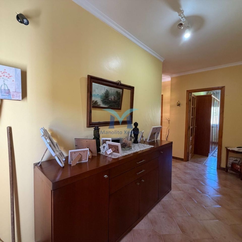 ?Oportunidad en Brens: casa de 337 m², amueblada, con garaje y varias viviendas”
