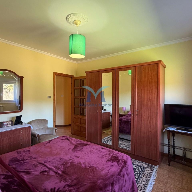 ?Oportunidad en Brens: casa de 337 m², amueblada, con garaje y varias viviendas”