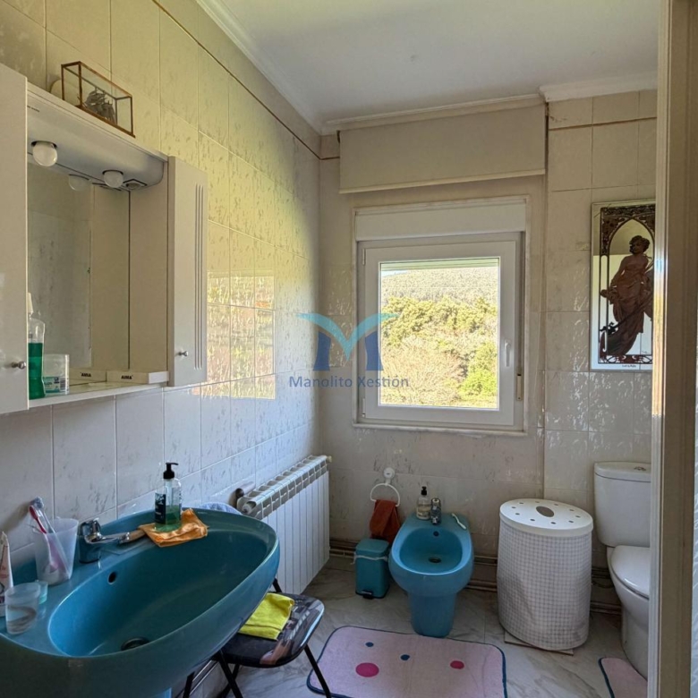 ?Oportunidad en Brens: casa de 337 m², amueblada, con garaje y varias viviendas”