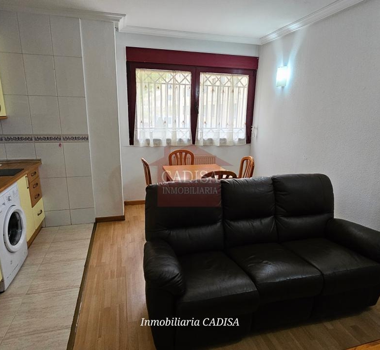 Amplio apartamento en venta en Carrefour. REF 6543