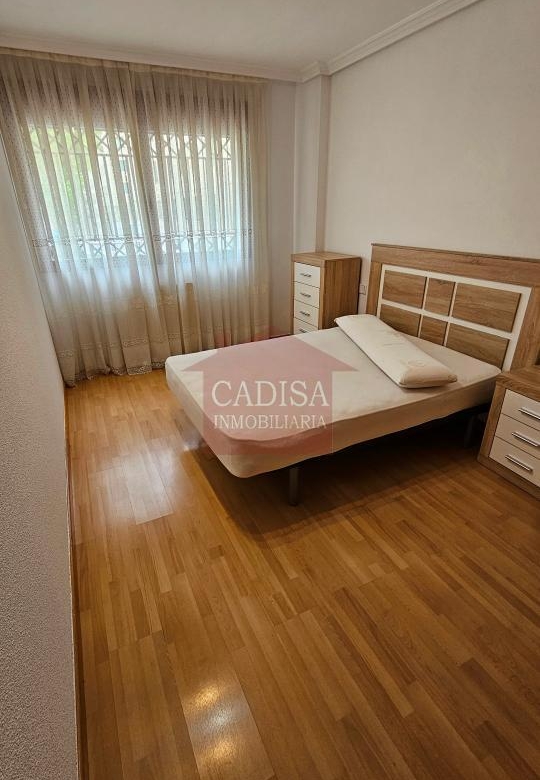 Amplio apartamento en venta en Carrefour. REF 6543