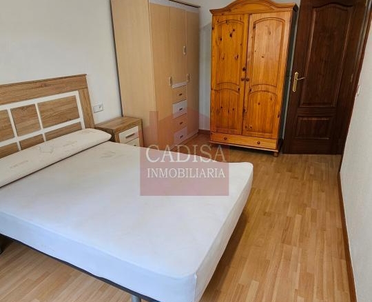 Amplio apartamento en venta en Carrefour. REF 6543