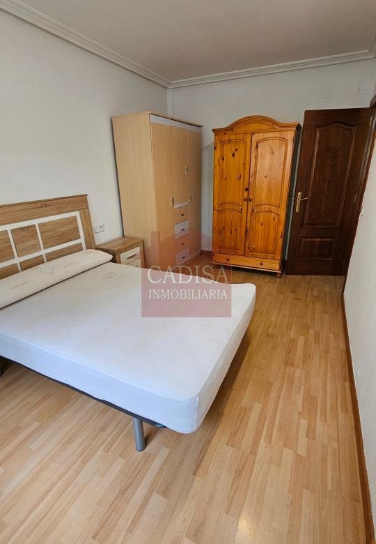 Amplio apartamento en venta en Carrefour. REF 6543