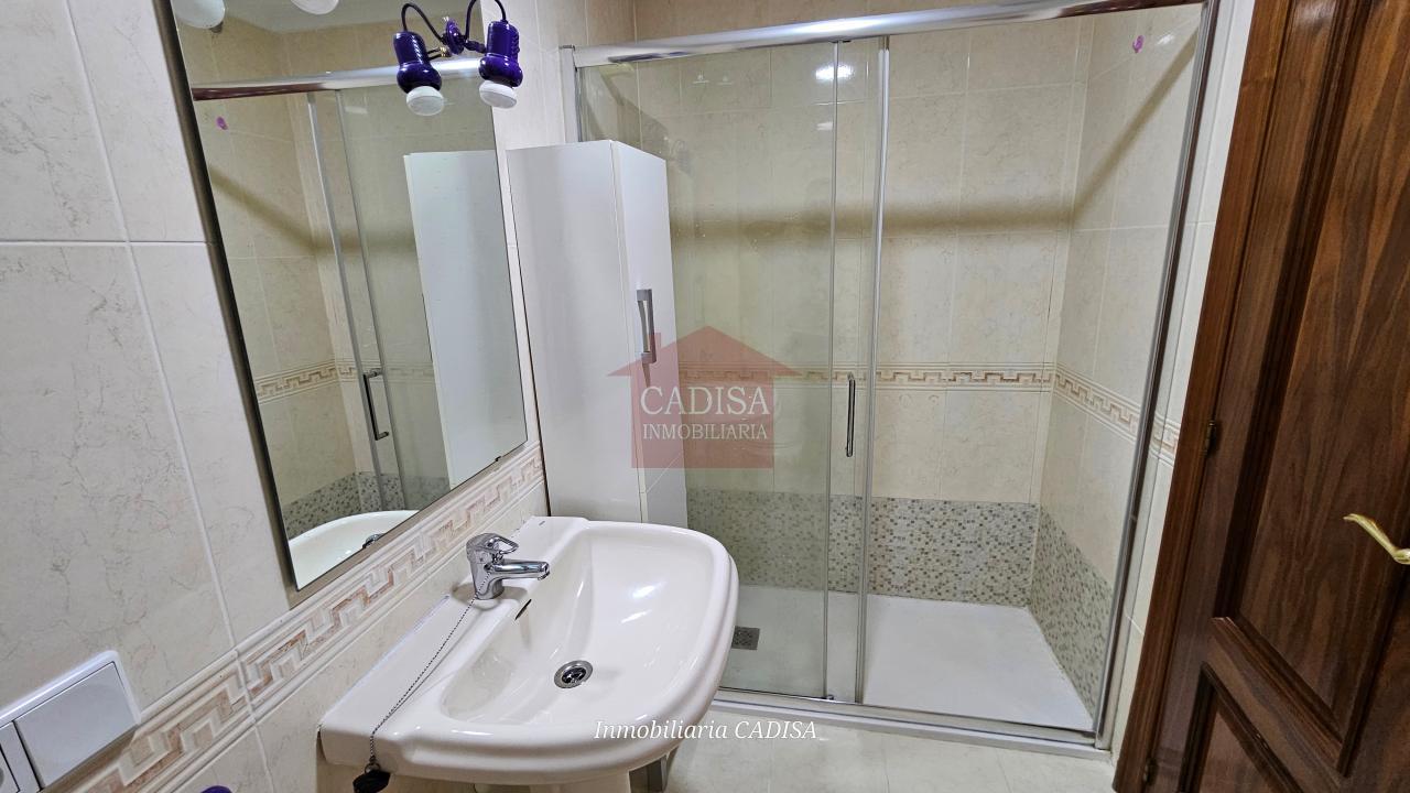 177430031248400154200_171619191982 Amplio apartamento en venta en Carrefour. REF 6543