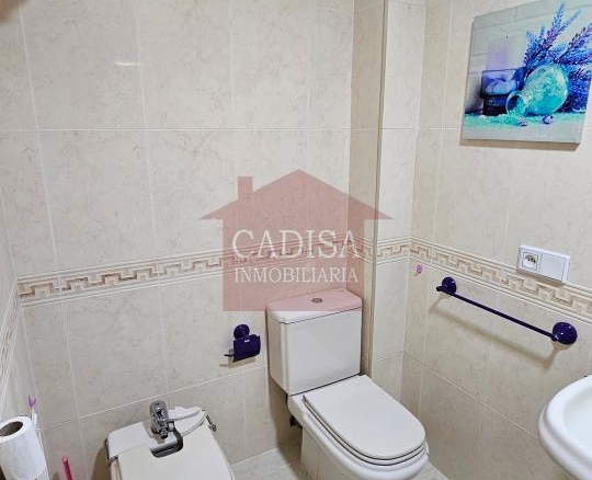 Amplio apartamento en venta en Carrefour. REF 6543