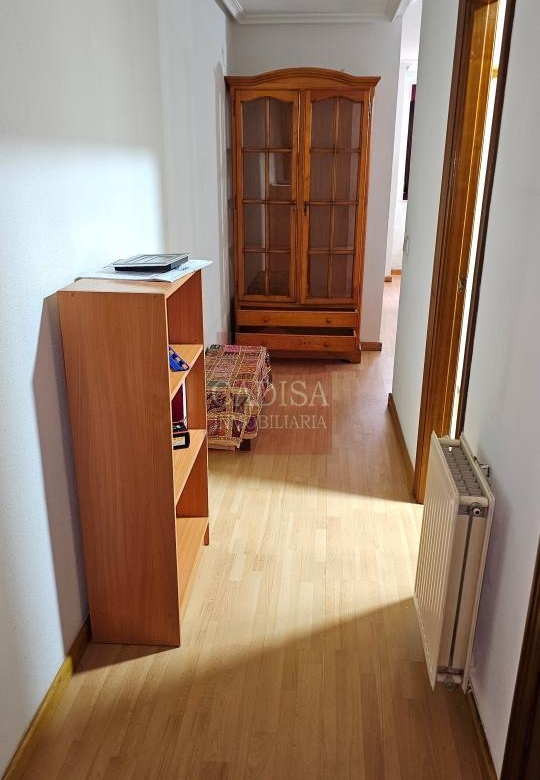 Amplio apartamento en venta en Carrefour. REF 6543