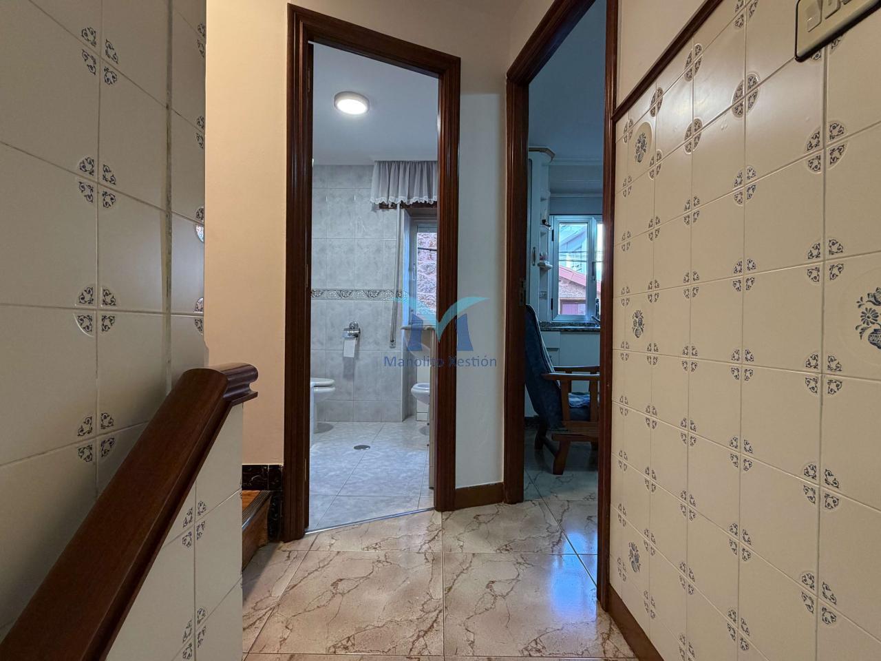 177438453391300044206_177438372371 Casa a solo 50 metros de la playa en Sardiñeiro – Fisterra