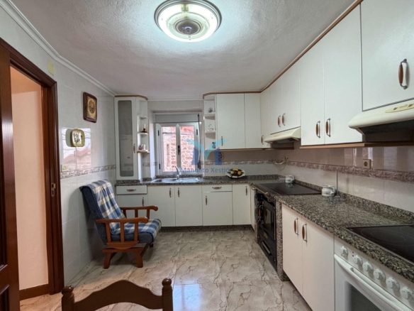Casa a solo 50 metros de la playa en Sardiñeiro – Fisterra