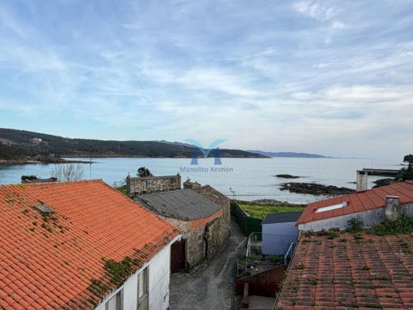Casa a solo 50 metros de la playa en Sardiñeiro – Fisterra