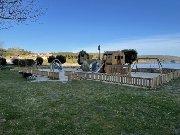 Casa a solo 50 metros de la playa en Sardiñeiro – Fisterra