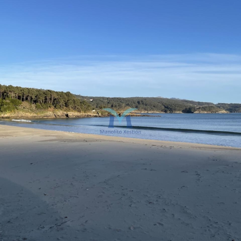 Casa a solo 50 metros de la playa en Sardiñeiro – Fisterra