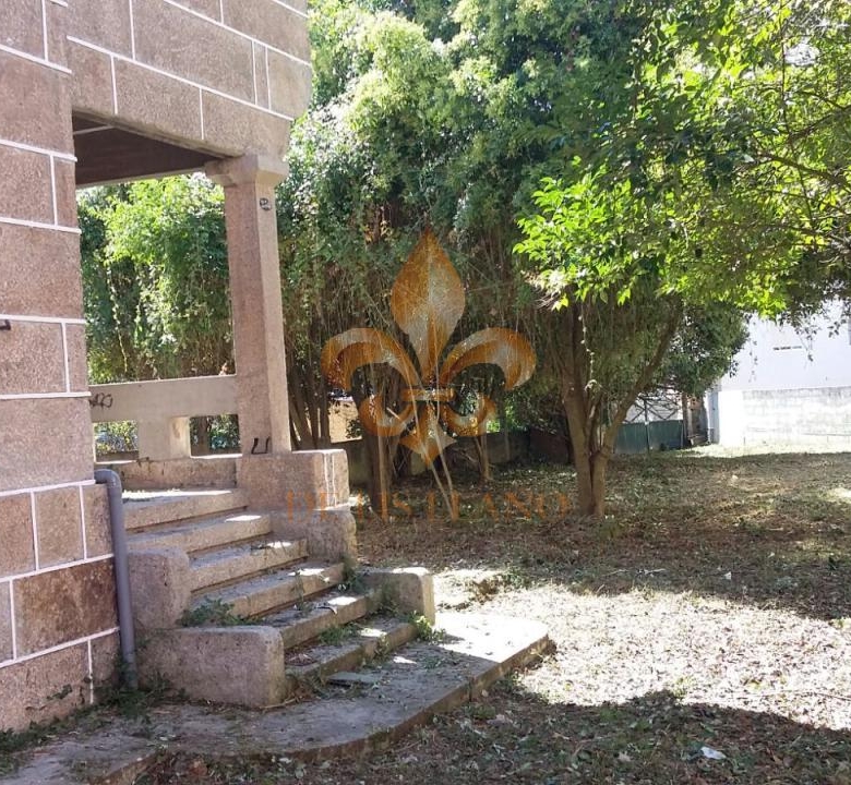Venta de chalet en Sanjurjo Badia – Vigo