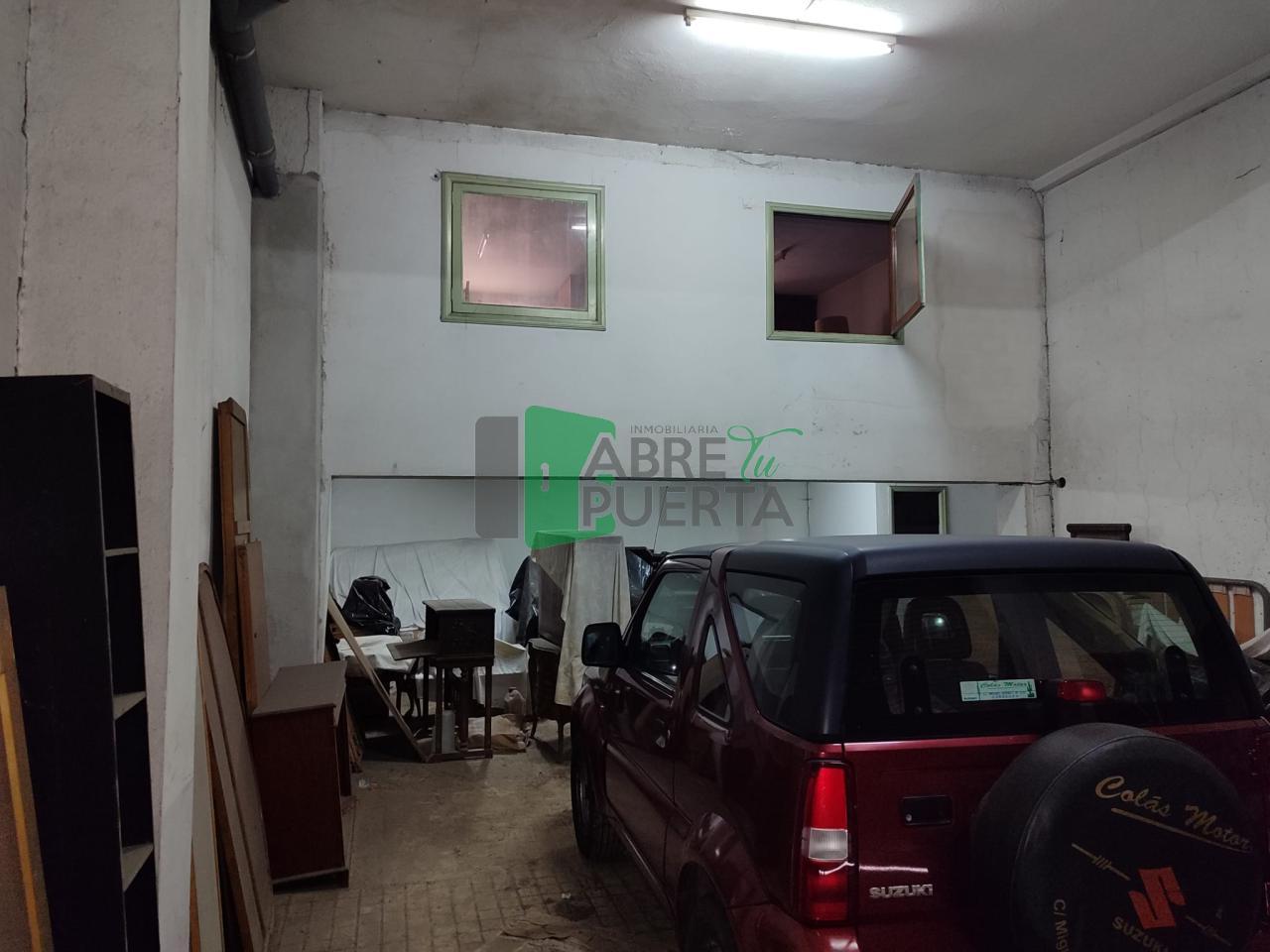 LOCAL, SOTANO Y ENTREPISO