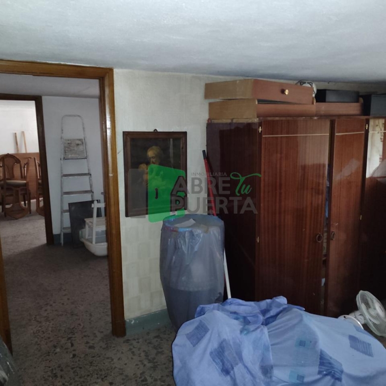 LOCAL, SOTANO Y ENTREPISO