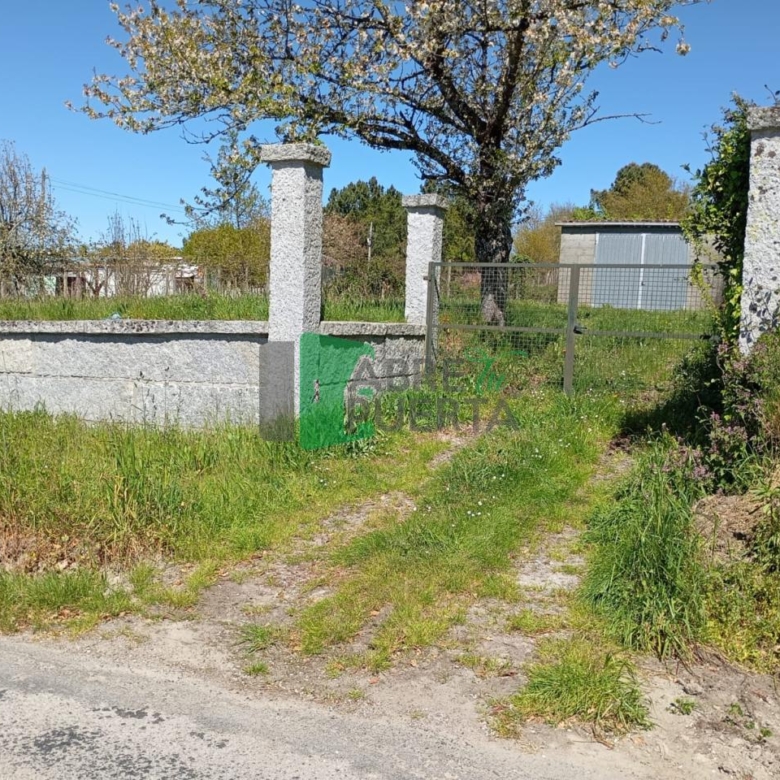 FINCA URBANIZABLE AMOEIRO