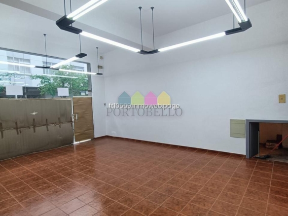 LOCAL COMERCIAL EN CALLE VENEZUELA