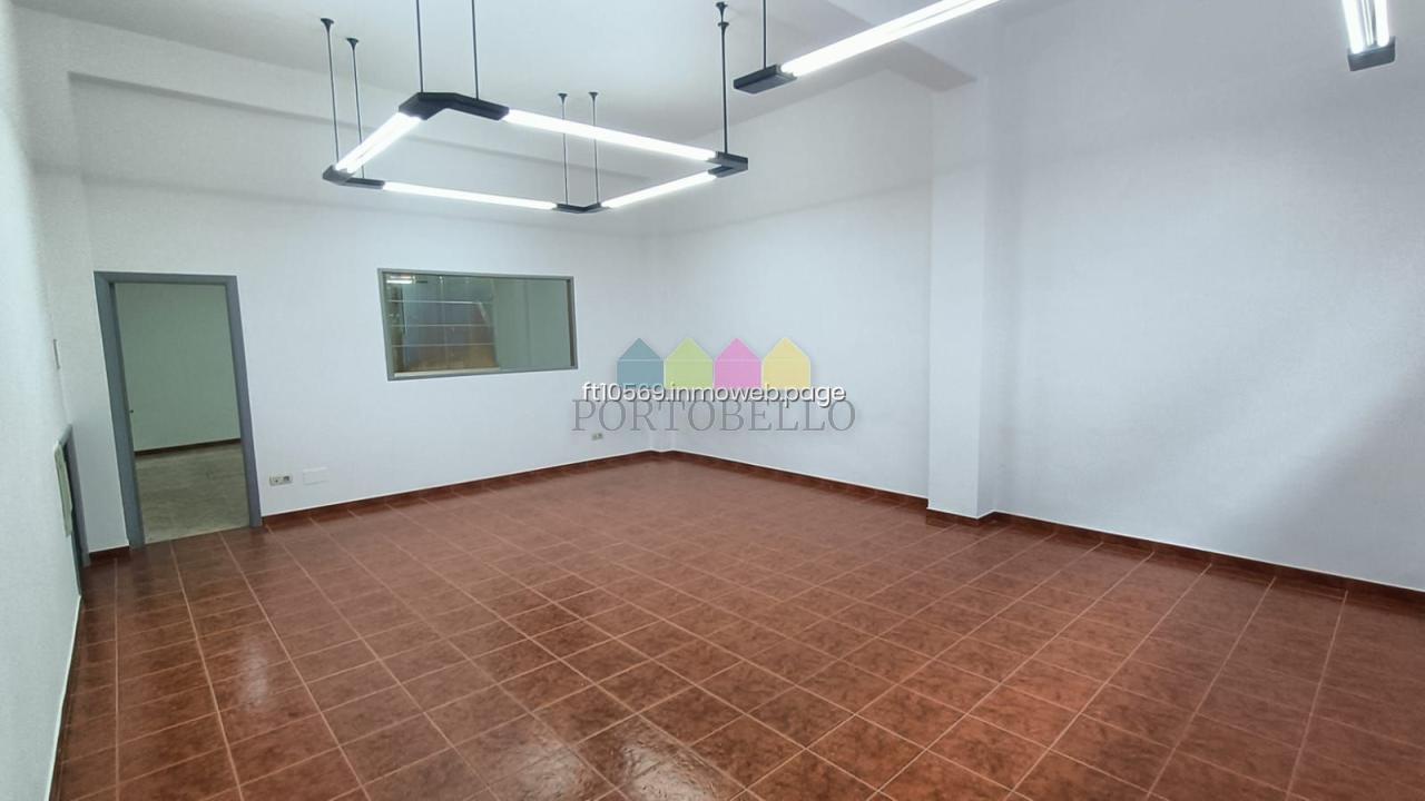 177565822521300029105_177209901720 LOCAL COMERCIAL EN CALLE VENEZUELA